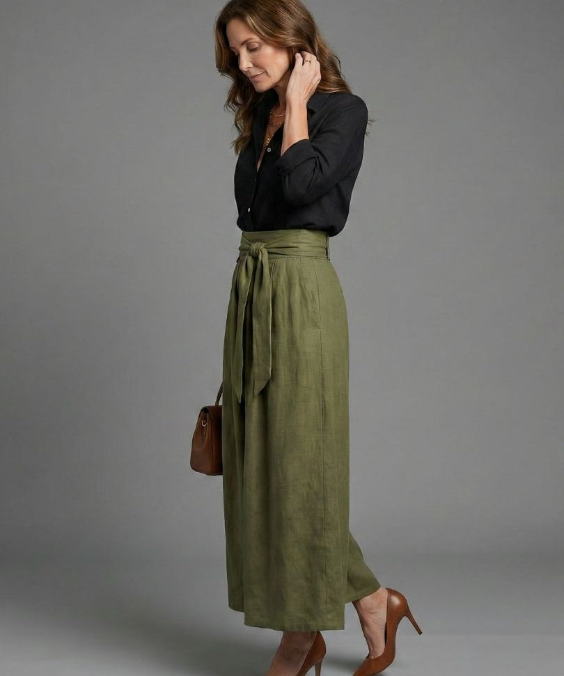 Vera™ | Conjunto Blusa Negra y Falda Midi Verde Oliva