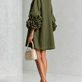 Marisela™ | Vestido Corto con Puños de Flores